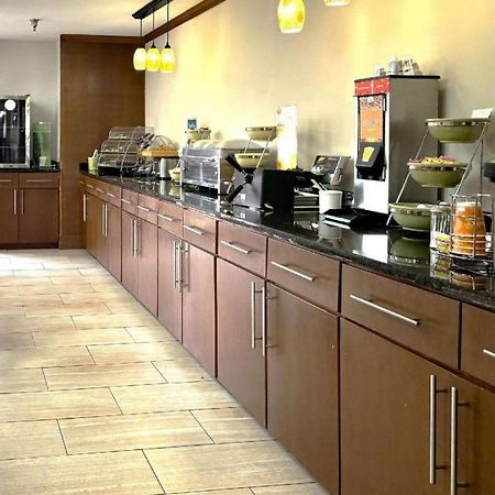 Quality Inn & Suites Dawsonville Buitenkant foto