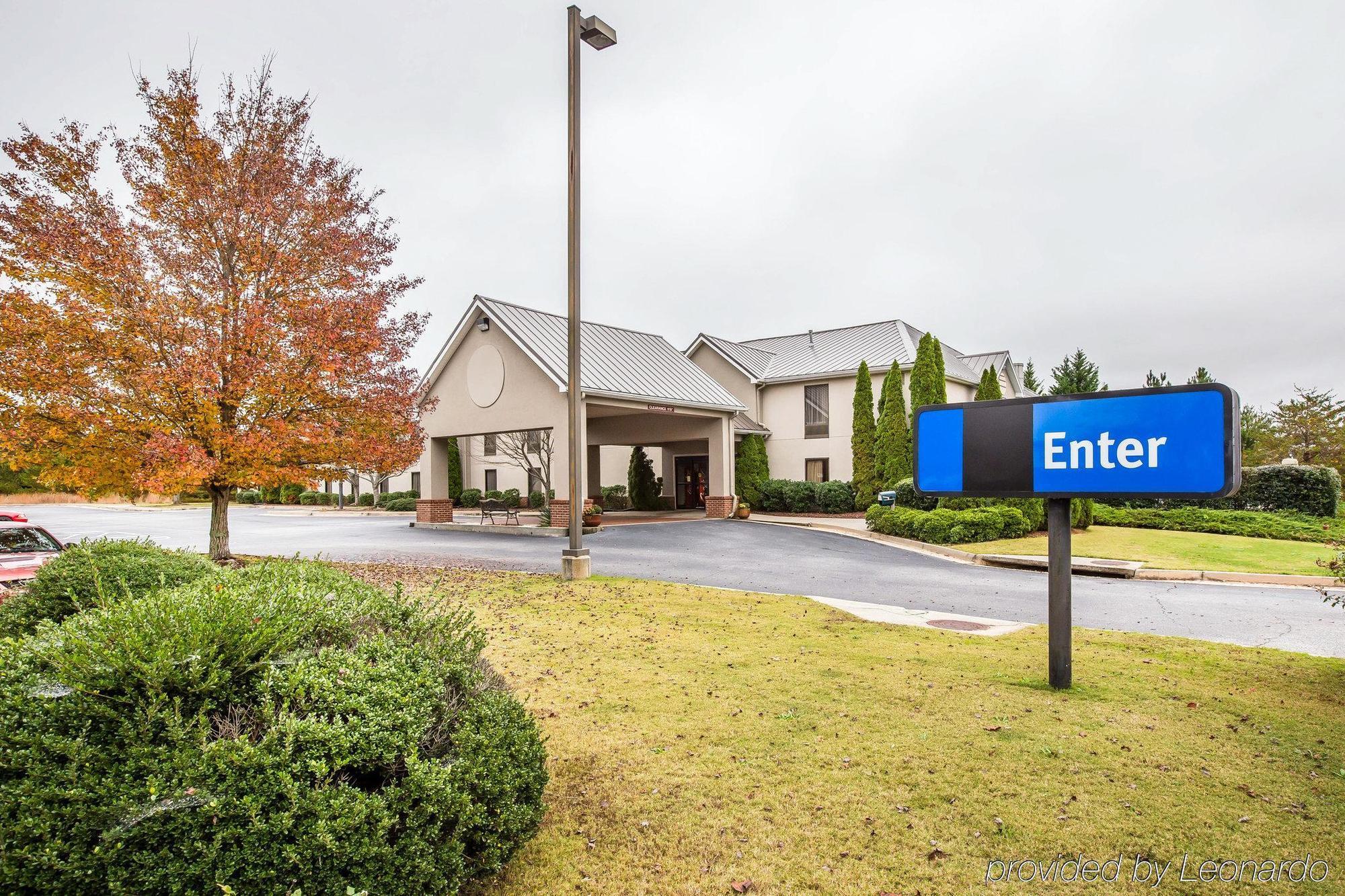 Quality Inn & Suites Dawsonville Buitenkant foto