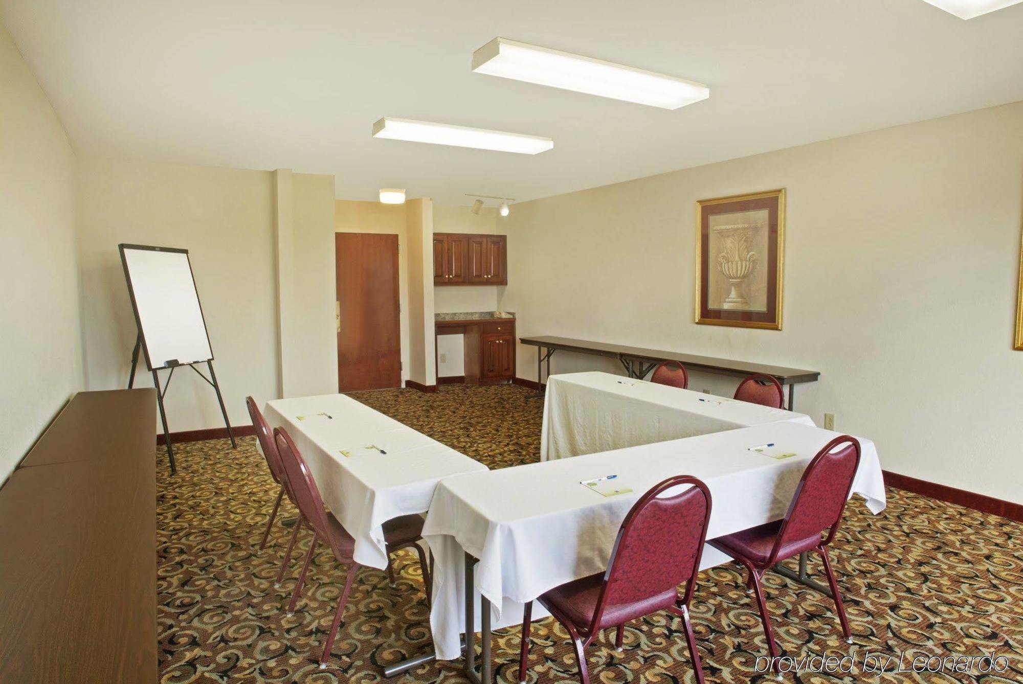 Quality Inn & Suites Dawsonville Buitenkant foto