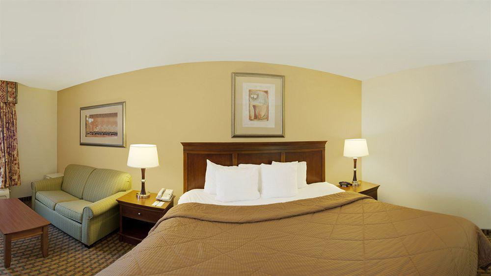 Quality Inn & Suites Dawsonville Buitenkant foto